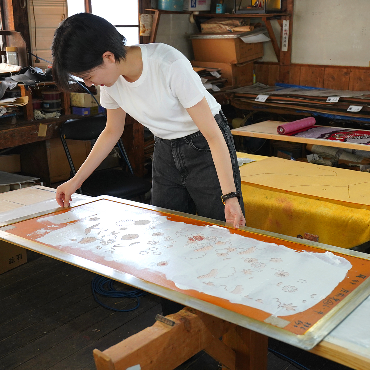 京友禅染工房での染色体験