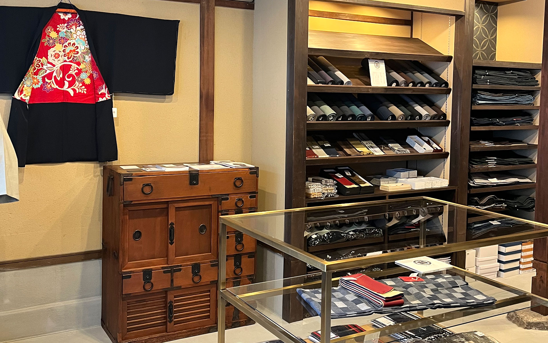 ネットショップ スタッフ募集 実店舗