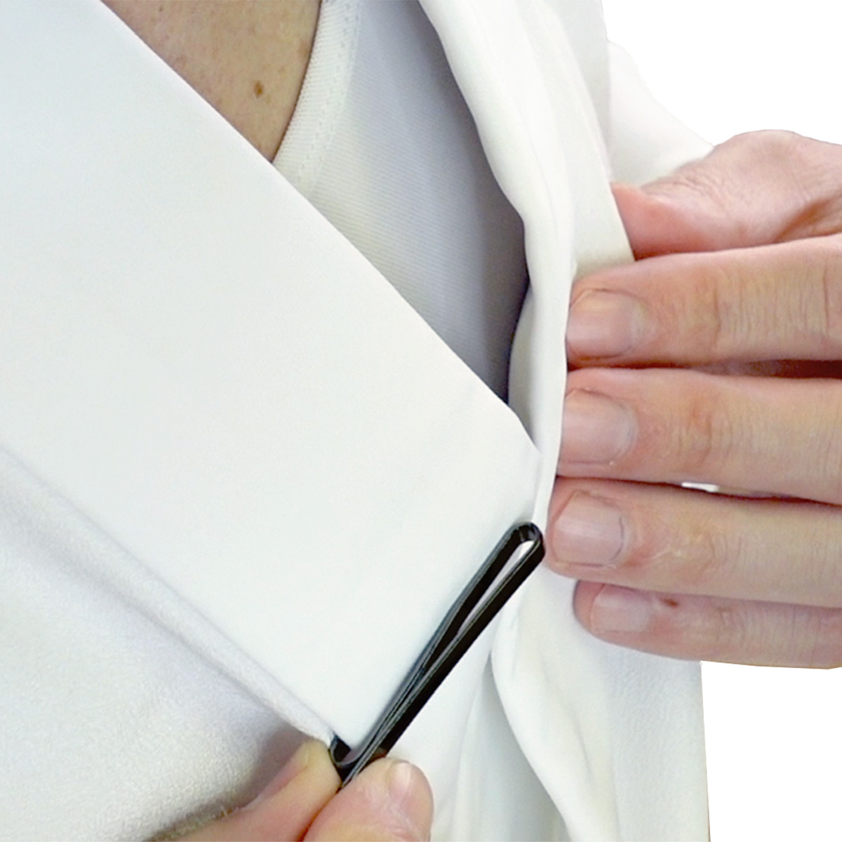 衿止めの使い方2