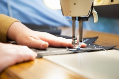 国内ハイテクミシン縫製