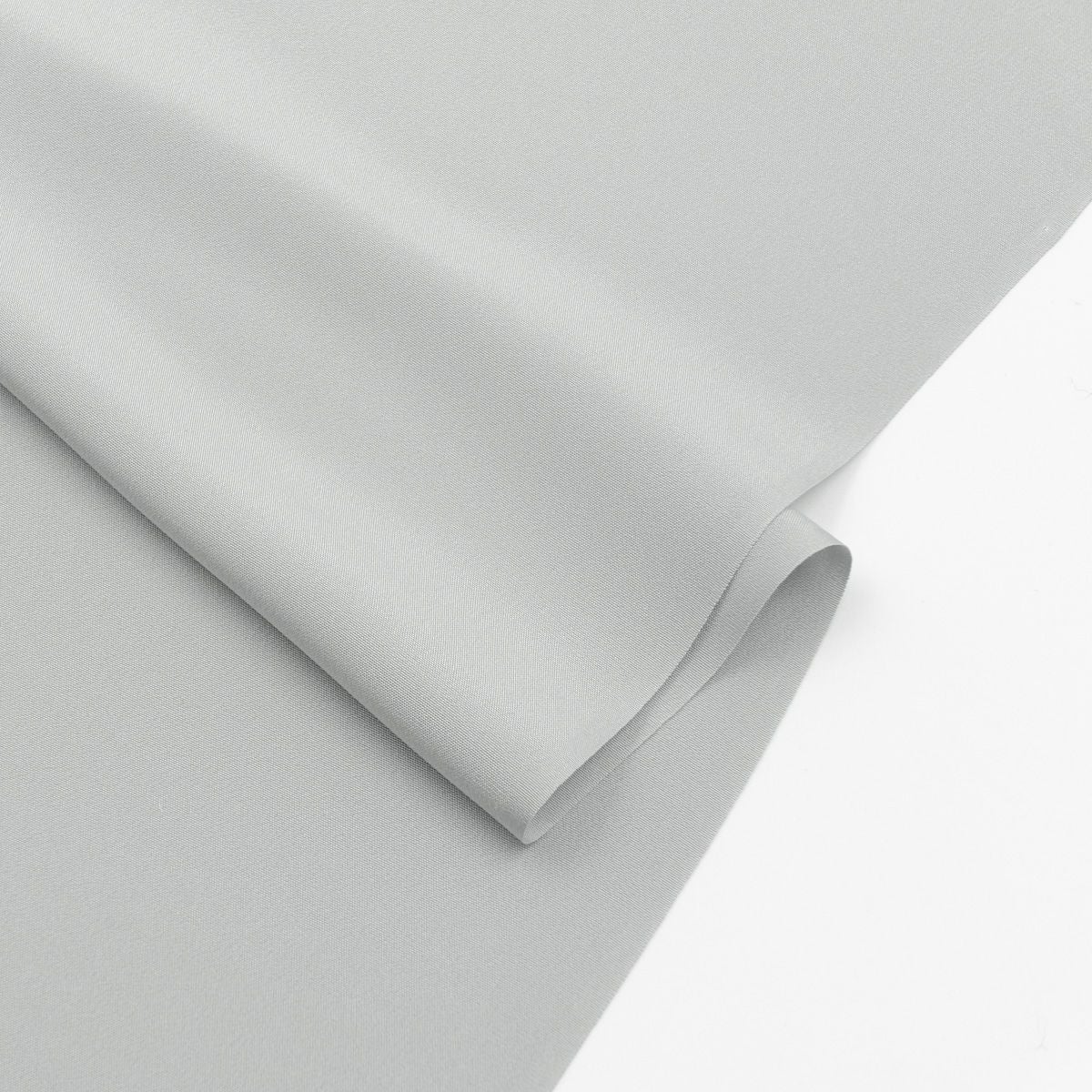 はぎれ生地 布 シルク 訳あり 色無地 白鼠 36×50cm