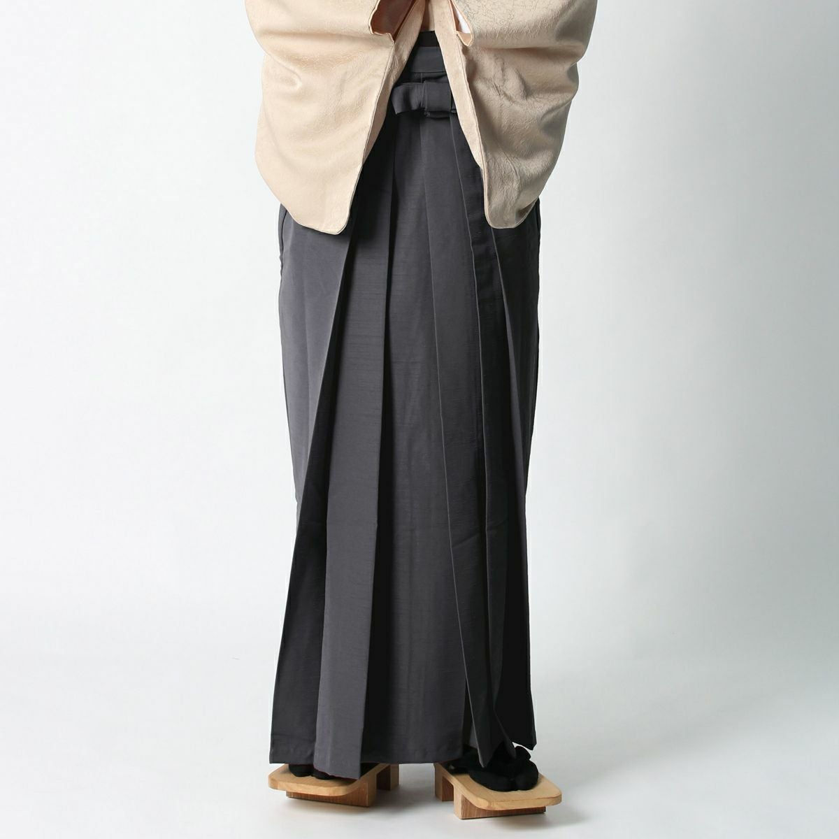 袴 無地 紬 濃グレー 紐下90ｃｍ