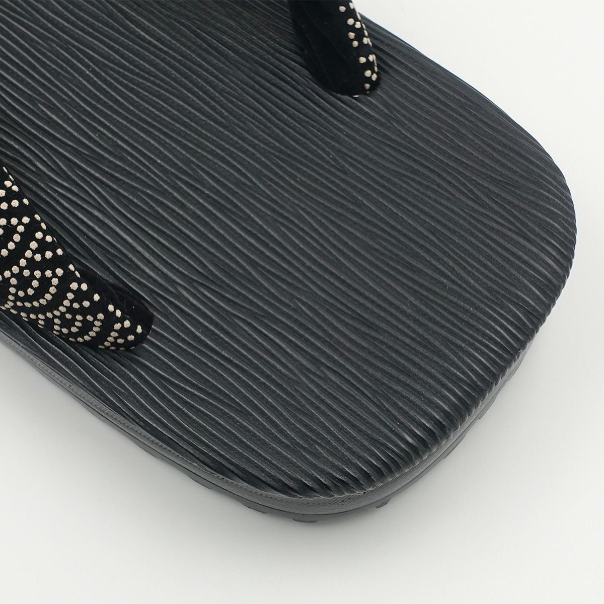 雪駄 印伝風 青海波 黒台 ラジアルウレタン底 3L