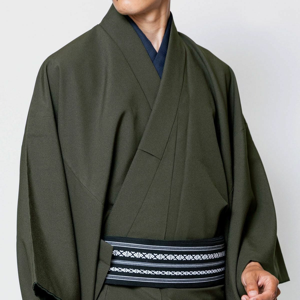 着物 自宅の洗濯機で丸洗いできる長襦袢 紺衿 165cm～180cm前後対応 M～LL