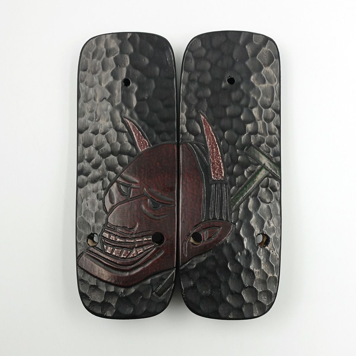 桐下駄 鎌倉彫 27cm位まで対応 刀痕 般若