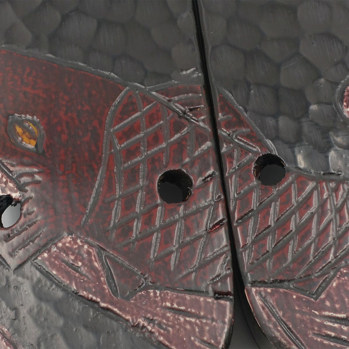 桐下駄 鎌倉彫 27cm位まで対応 刀痕 鯉