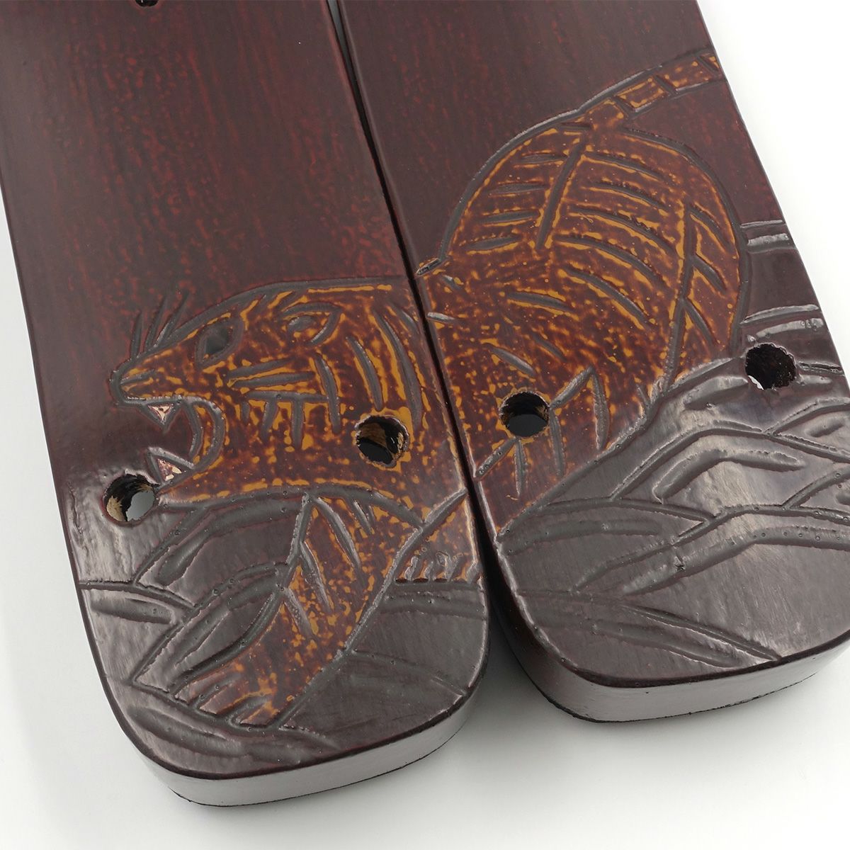 桐下駄 鎌倉彫 27cm位まで対応 虎