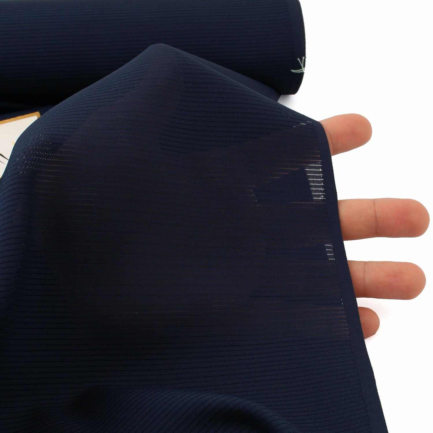 通気性に優れた洗える夏襦袢