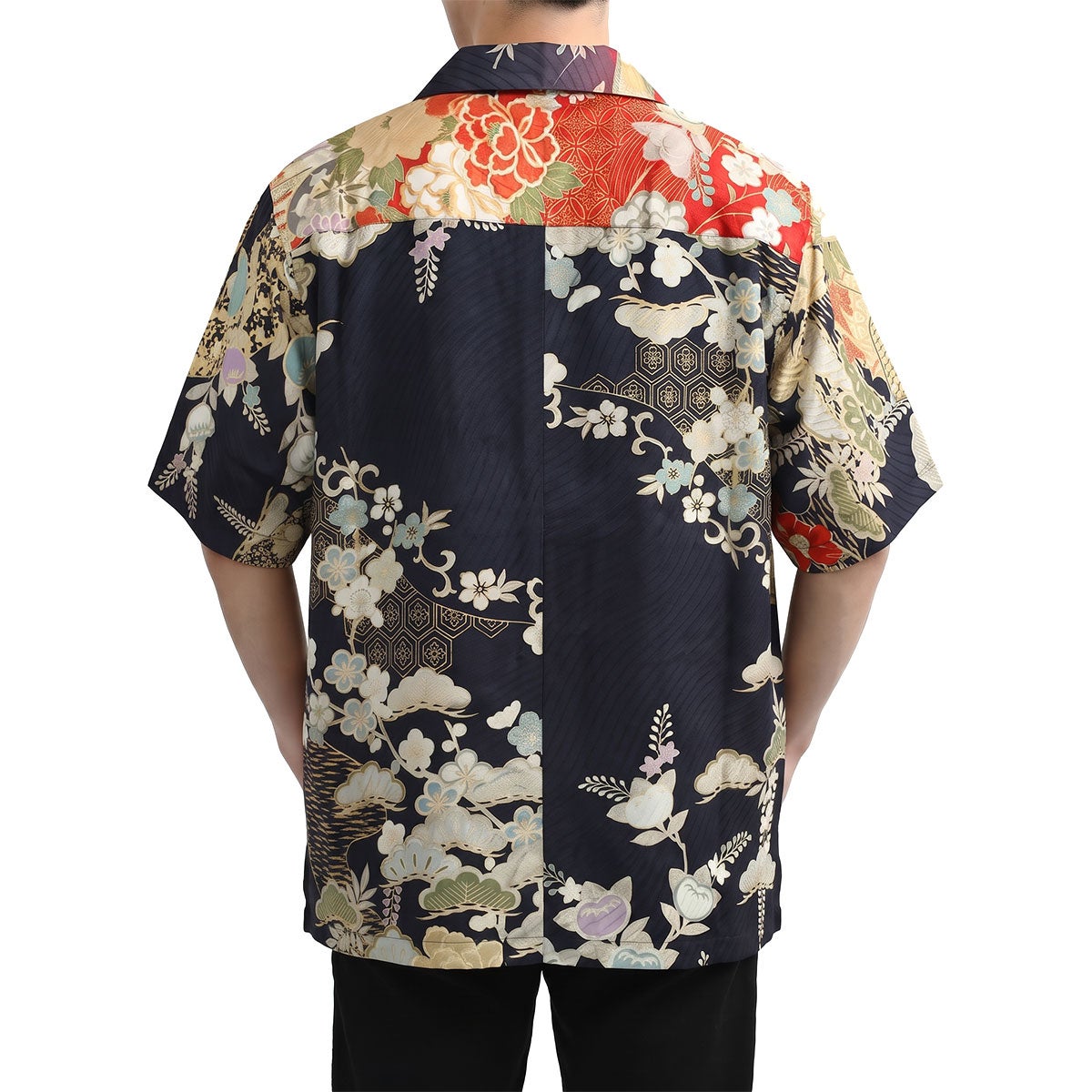 和柄のアロハシャツ 正絹 振袖 黒